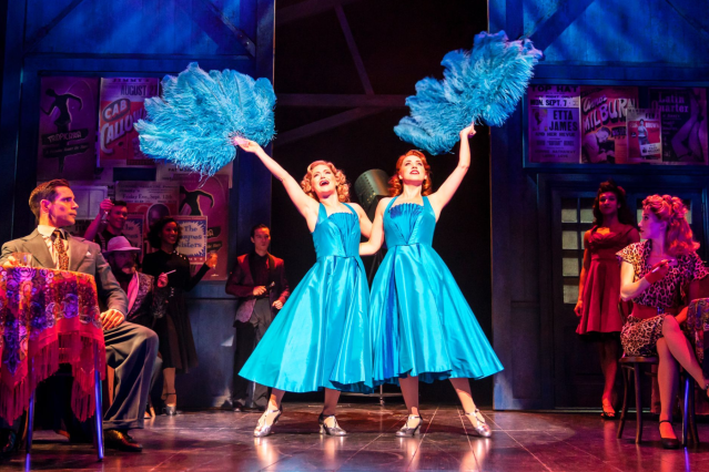 Clare Halse and Danielle Hope in White Christmas