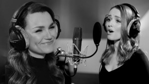 Watch Samantha Barks and Stephanie McKeon perform "I Can't Lose You" from <em>Frozen</em>