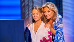 <em>Mamma Mia!</em> celebrates 23rd Birthday and extends West End booking period into 2023