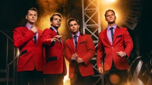 <em>Jersey Boys</em> unveils new West End cast