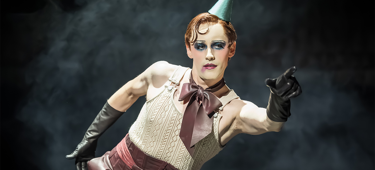 CAB25 Q4 014 WOS prod shots A AW