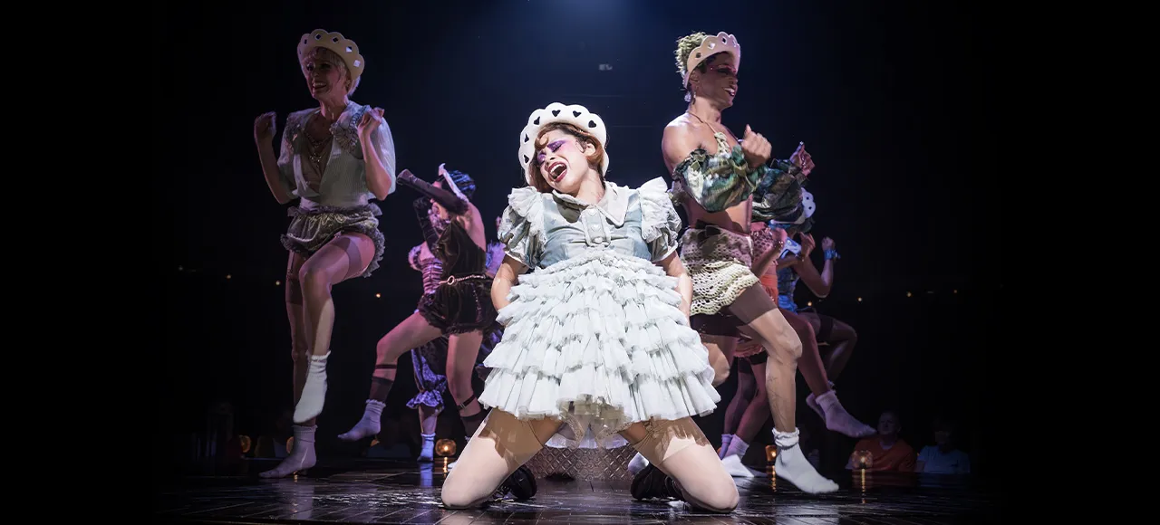 CAB25 Q4 014 WOS prod shots C AW