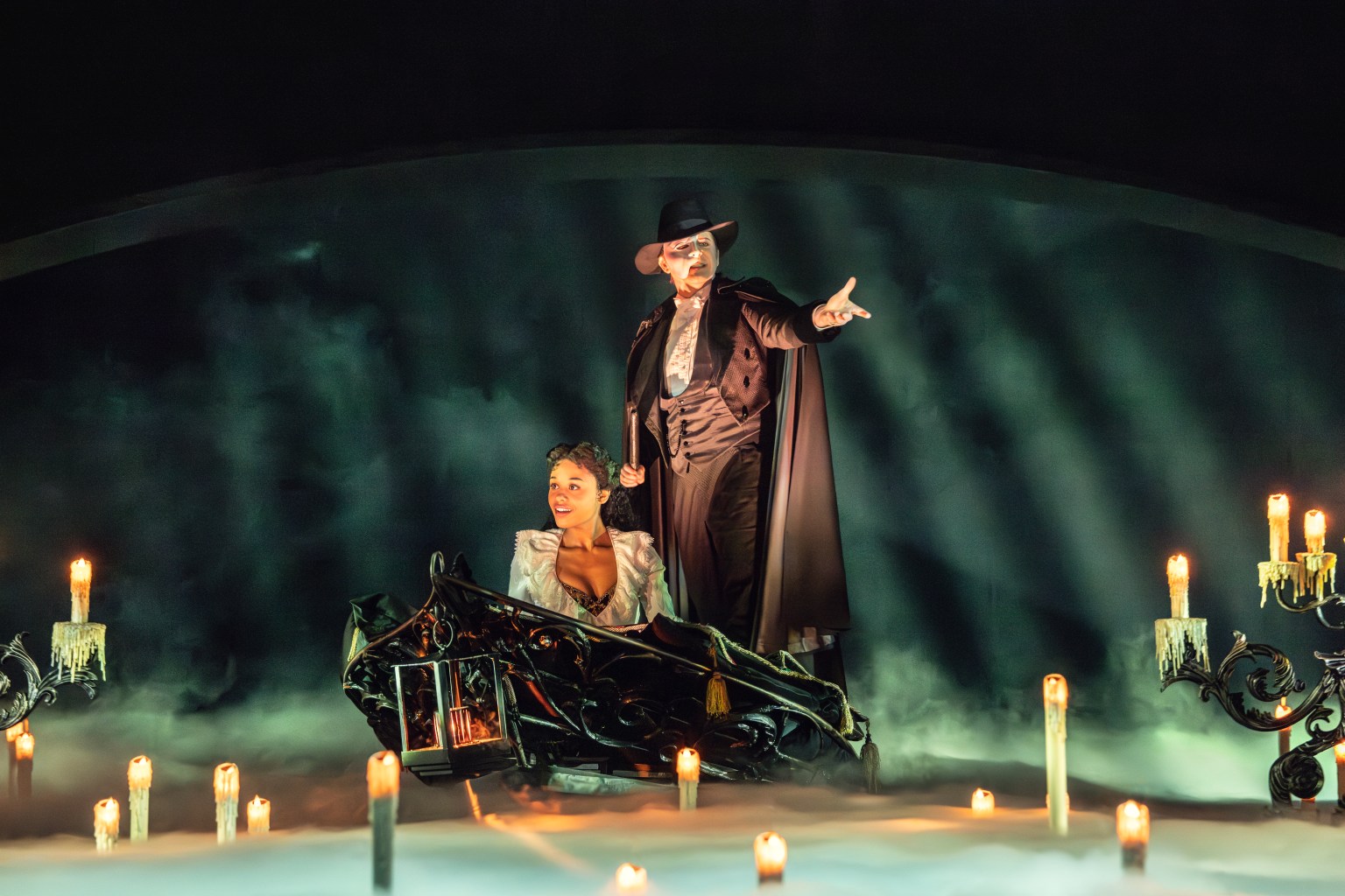 Dean Chisnall and Beatrice Penny Touré Photo by Johan Persson RGB