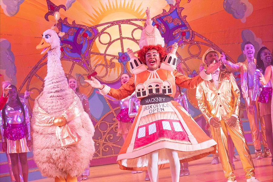 hackney panto tn 2.jpg 2