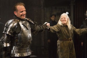 Vanessa Redgrave and Ralph Fiennes celebrate <em>Richard III</em> opening