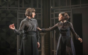Watch the National Theatre's <em>Twelfth Night</em> right here for free