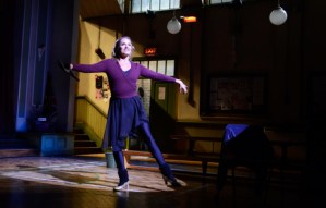 Tamzin Outhwaite withdraws temporarily from <em>Stepping Out</em>