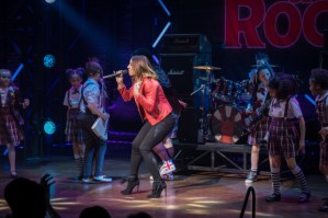 Mel C sings "Wannabe" at <em>School of Rock</em> performance
