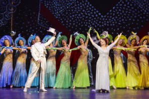 First look at Sheena Easton and cast in <em>42nd Street</em>