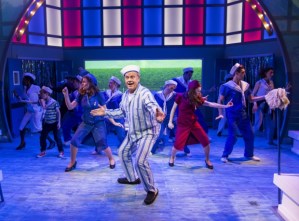 First look at Kelsey Grammer in <em>Big Fish</em> at The Other Palace