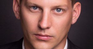 James Sutton to star in Queen's Theatre Hornchurch's <em>Rope</em>