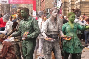 Walking the Royal Mile at Edinburgh Fringe