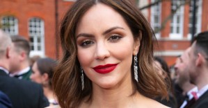 Katharine McPhee releases "She Used To Be Mine" track as she finishes her <em>Waitress</em> West End run