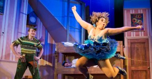 <em>Peter Pan Goes Wrong</em> 2019 cast announced