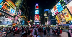 US theatres could open by autumn, the country's next chief medical advisor says