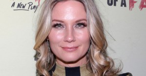 Jennifer Nettles to create  musical about 17th-century poisoner Giulia Tofana