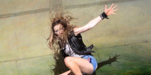 Wise Children's <em>Wuthering Heights</em> announces new tour plans including National Theatre run