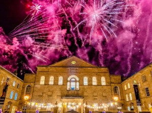 Lawrence Batley Theatre announces autumn season