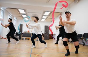 Full <em>The Rhythmics</em> casting and rehearsal images released