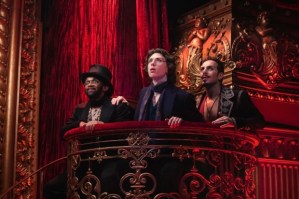 <em>Moulin Rouge!</em> extends West End run