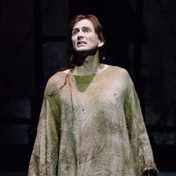 Michael Coveney: David Tennant opens as Richard on a night of crowds and surprises