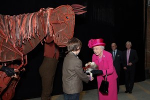 Photos: Queen makes birthday visit to National Theatre