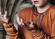 Exclusive Preview: Photography exhibition <em>Shakespeare's Bitches</em> celebrates 450th birthday