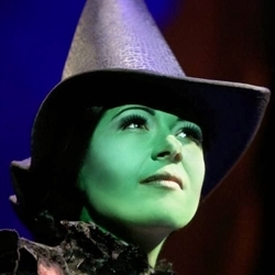 <em>Wicked</em> stars fly in to celebrate Liverpool Pride