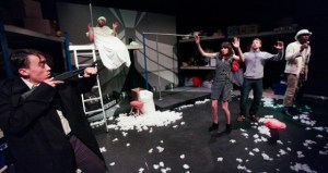 Das Ding (New Diorama Theatre)