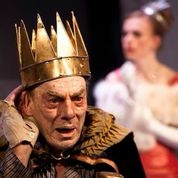 Exit The King (Ustinov Studio)