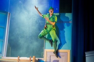 Peter Pan Goes Wrong (Tour – Salford)