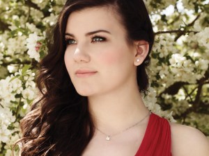 Charlotte Jaconelli stars in <em>She Loves Me</em> at Landor
