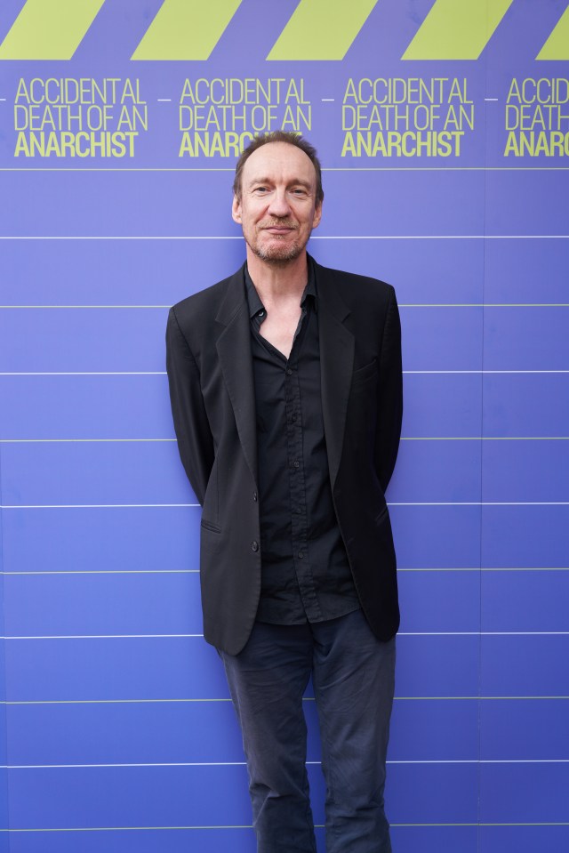 David Thewlis David Thewlis