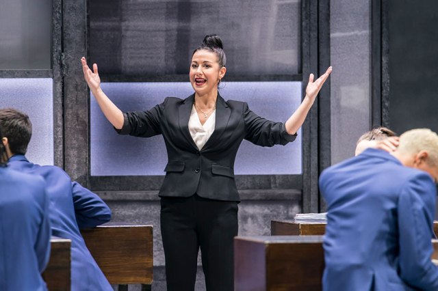 Hayley Tamaddon in Everybody's Talking About Jamie, photo by Johan Persson