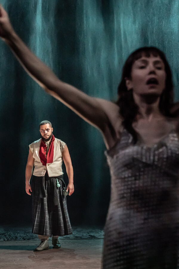 356799 Macbeth production images 2023 2023 Web use Reuben Joseph, Valene Kane, © RSC, photo by Marc Brenner