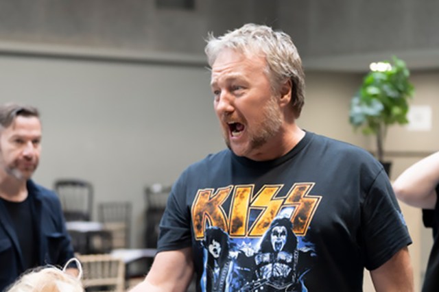 John Owen-Jones in rehearsals for La Cage aux Folles, © Johan Persson