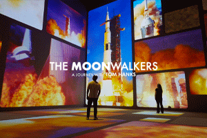 the moonwalkers Tom Hanks 300 x200