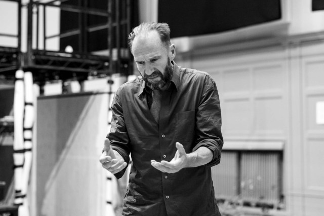 MACBETH in rehearsals. Ralph Fiennes (Macbeth) Photo credit Matt Humphrey MACBETH in rehearsals. Ralph Fiennes (Macbeth) Photo credit Matt Humphrey