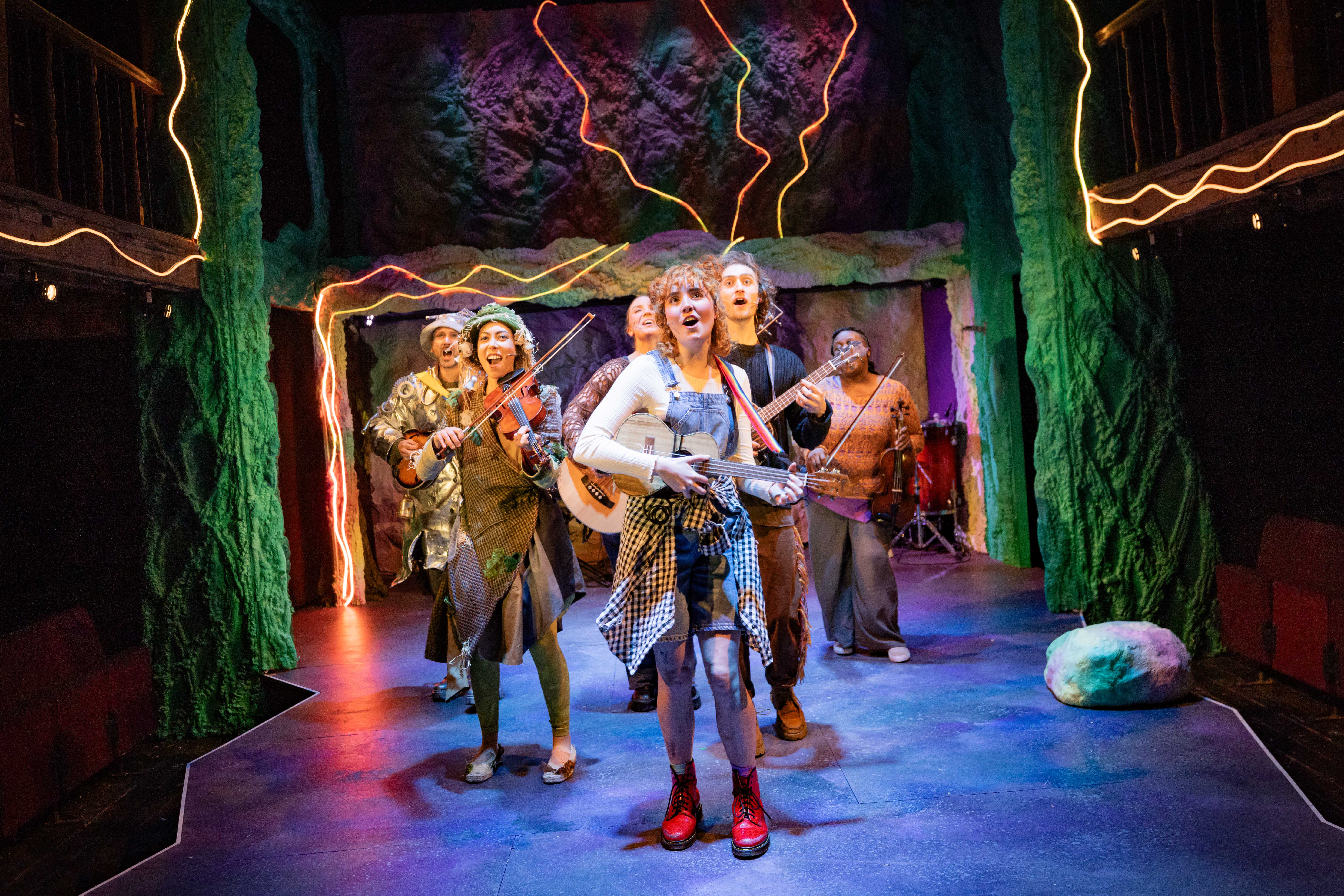 The company of The Wizard of Oz at the Watermill Theatre