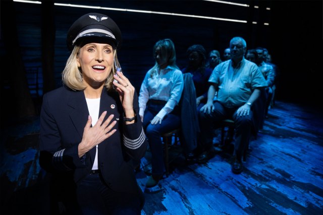 Come From Away UK and Ireland tour Sara Poyzer and the cast of the UK and Ireland touring production of Come From Away