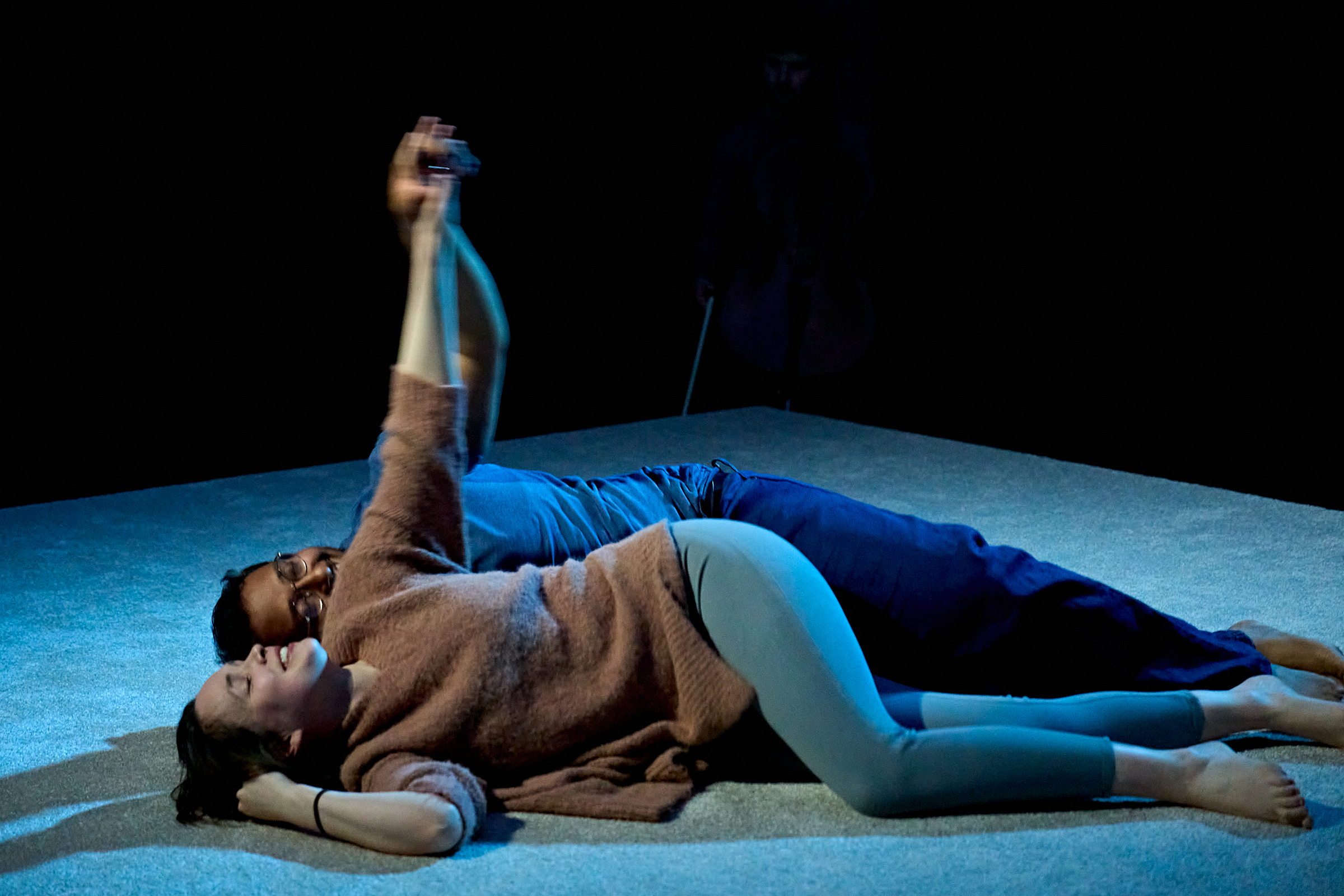 Eileen O' Higgins (Anya) and Irfan Shamji (Ash) in 'The Cord' at Bush Theatre. Photo Manuel Harlan Cord 076