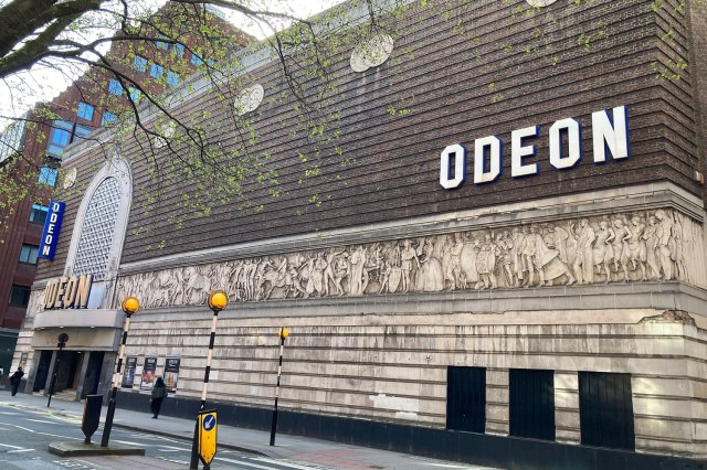 The current Saville Theatre, operation as an Odeon cinema, Matt Brown, CC BY 2.0 <https://creativecommons.org/licenses/by/2.0>, via Wikimedia Commons