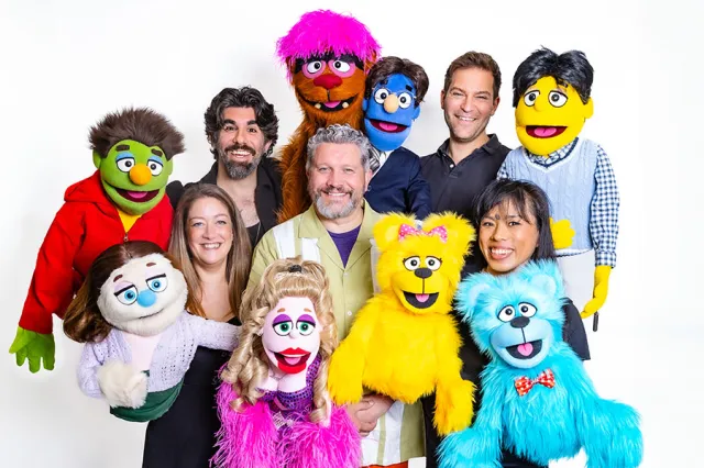 The cast of Avenue Q, © Sisco Entertainment