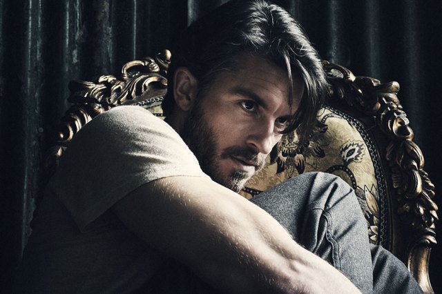 Jonathan Bailey, © Jason Bell
