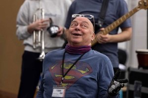 Stage star Garry Robson has died aged 72
