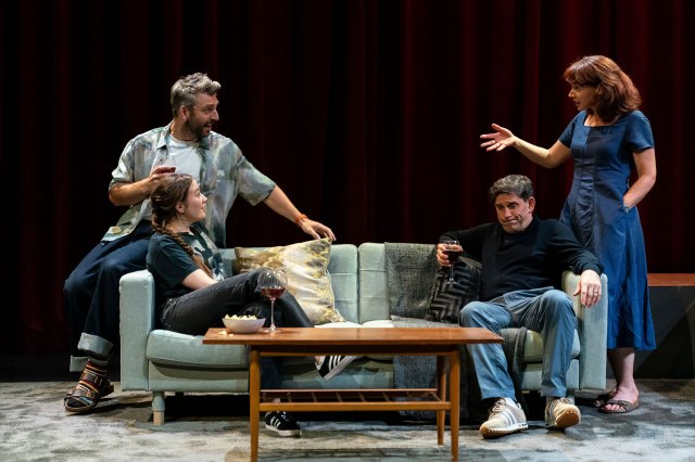 The cast of So Young, © Aly Wight