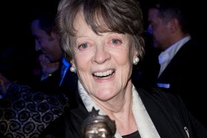 Tributes pour in for Maggie Smith – who has died aged 89