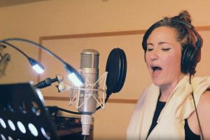 Clueless musical – first listen to songs by KT Tunstall