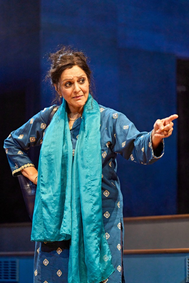 Meera Syal (Queenie) in A Tupperware of Ashes at the National Theatre (c) Manuel Harlan 092
