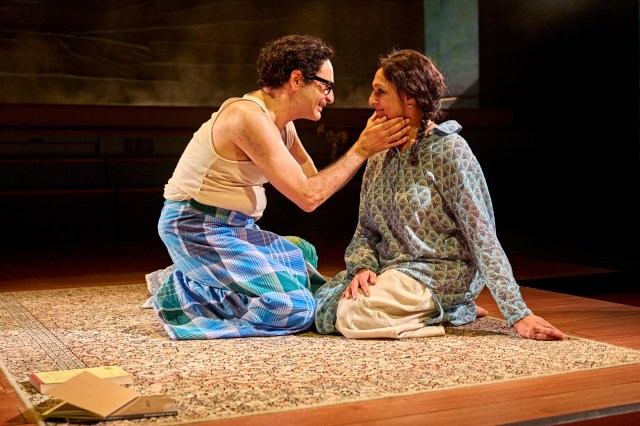 Zubin Varla (Ameet) and Meera Syal (Queenie) in A Tupperware of Ashes at the National Theatre (c) Manuel Harlan 169